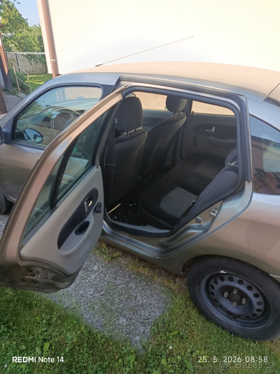 Renault Thalia - 13