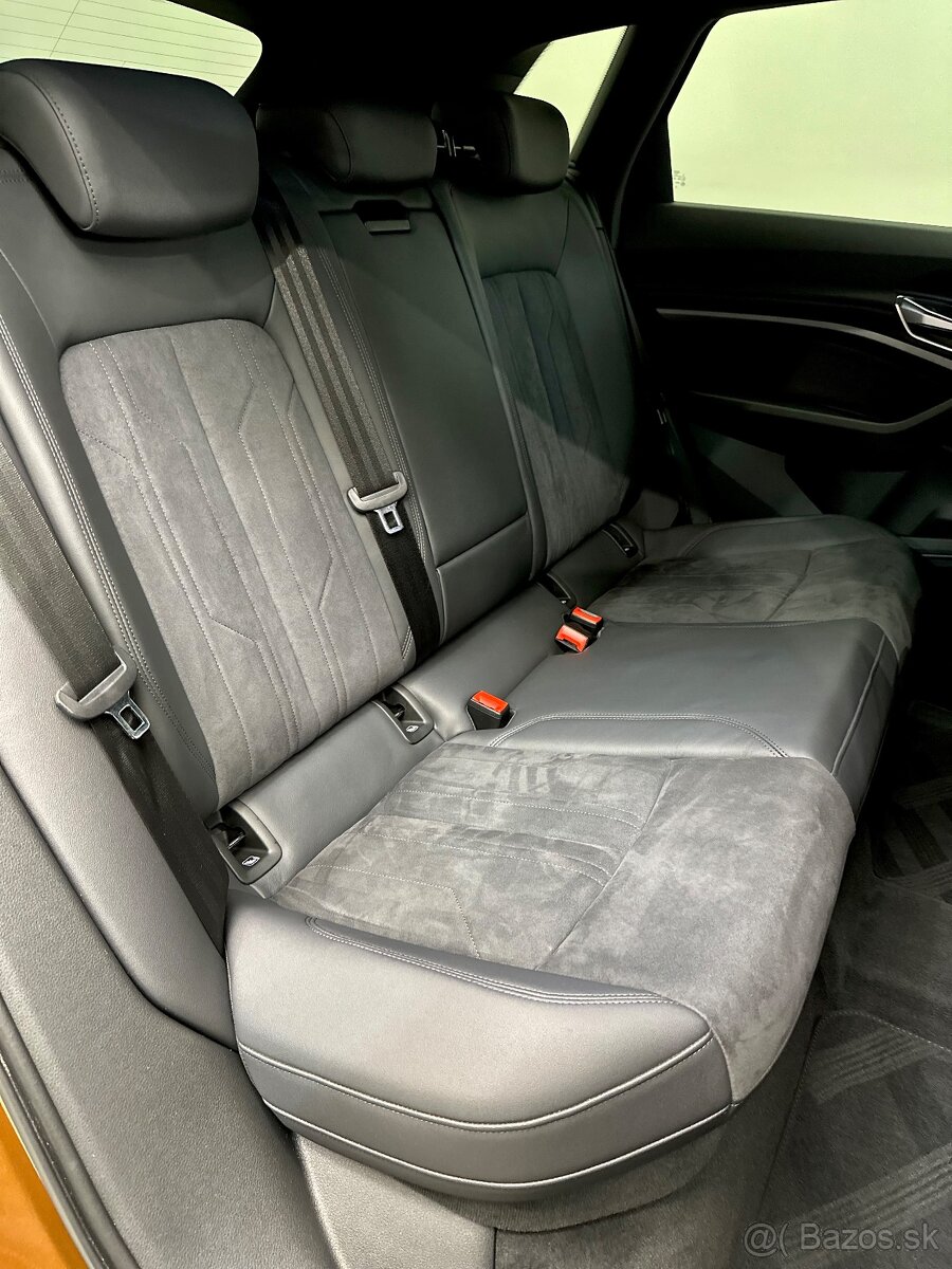 Audi E-tron 55 quattro S line_ODPOČET DPH - 13