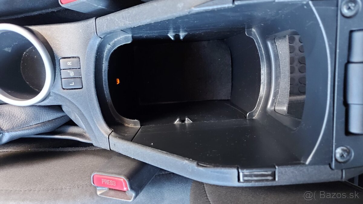 Toyota Verso 1.8 108kW Valvematic M6 2011 - 13