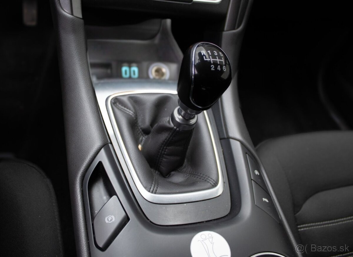 Mondeo, servisované, letní kola v ceně - 13