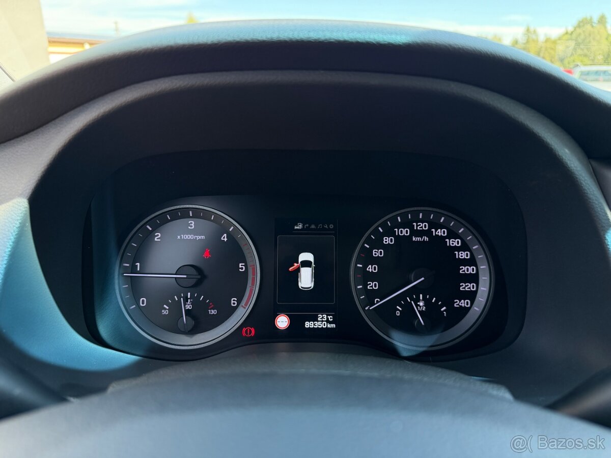 Hyundai Tucson 1.7 CRDi Comfort - 13