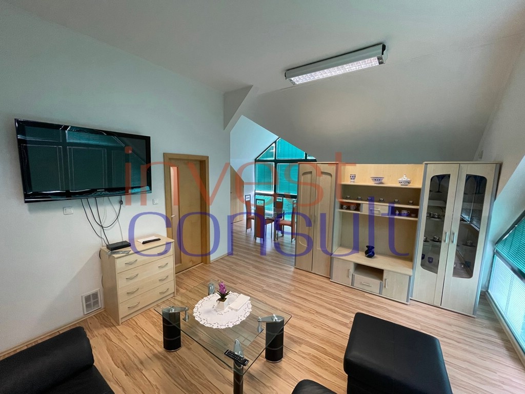 2278 NA PREDAJ V KOMÁRNE KOMPLEX BUDOV - 13