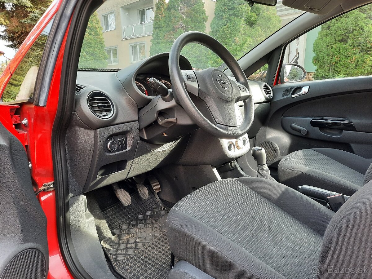 Corsa 1.0 48kw, r.v 2012 - 13