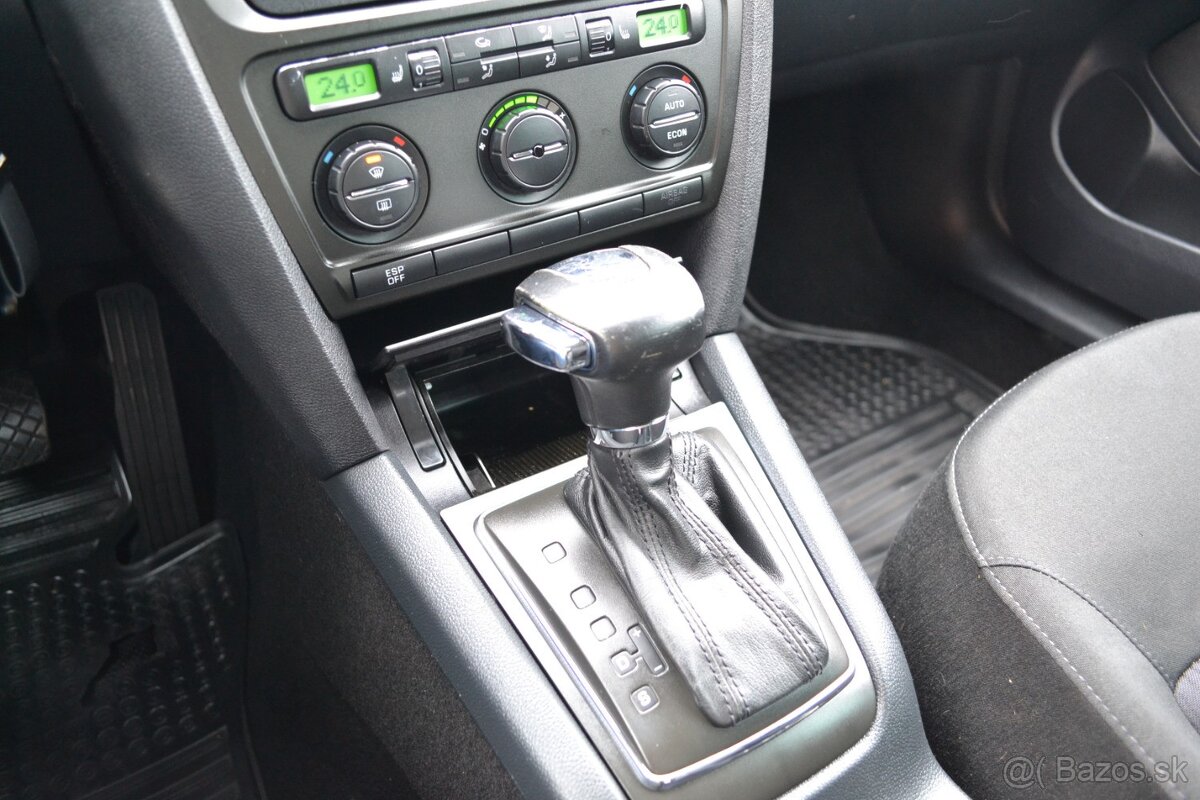Škoda Octavia Combi 2.0 TDI DSG - 13
