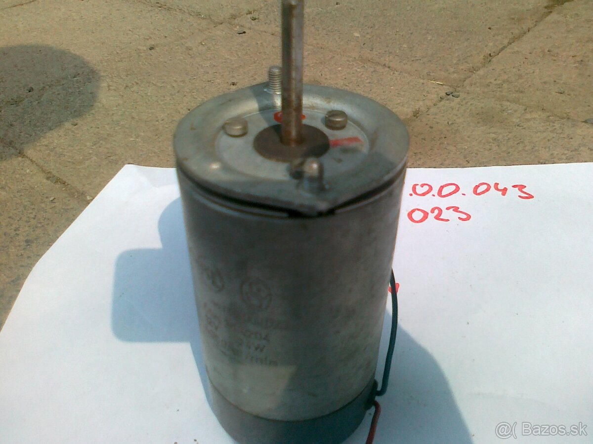 Štítk,zrcátka ,motorky - 13