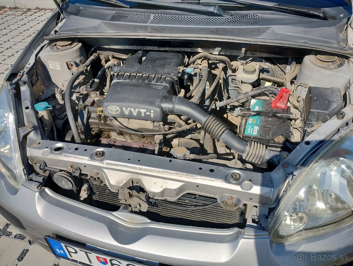 Predám Toyotu yaris - 13
