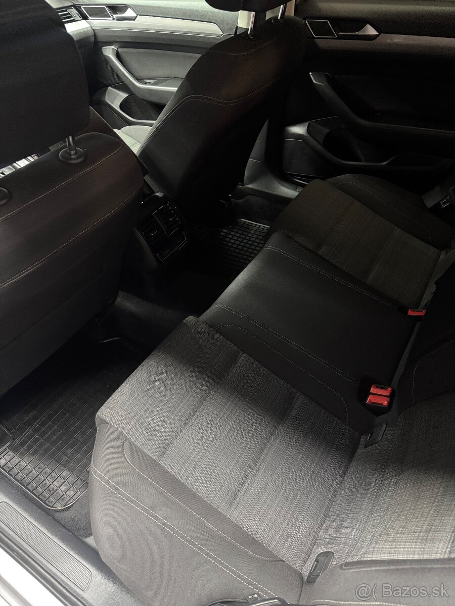 Volkswagen Passat b8 2.0tdi - 13