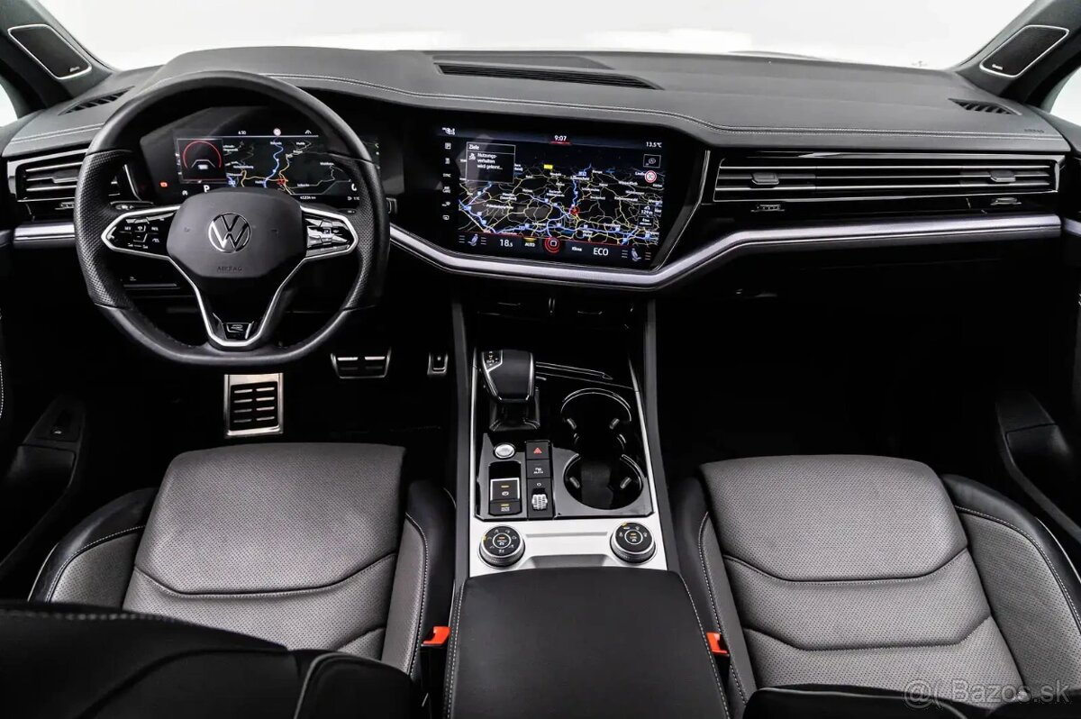 Volkswagen Touareg - 13