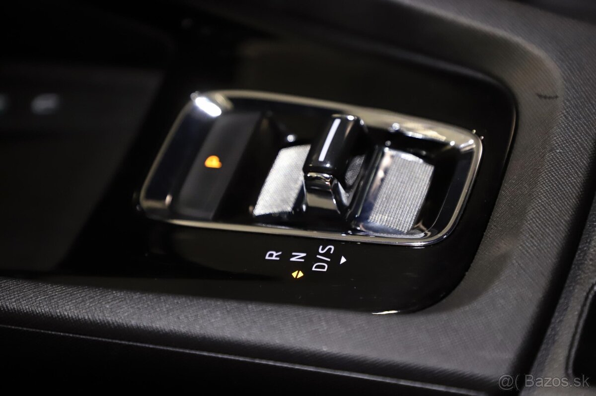 Škoda Octavia 4 Combi 2.0 TDI 110kW DSG automat - 13