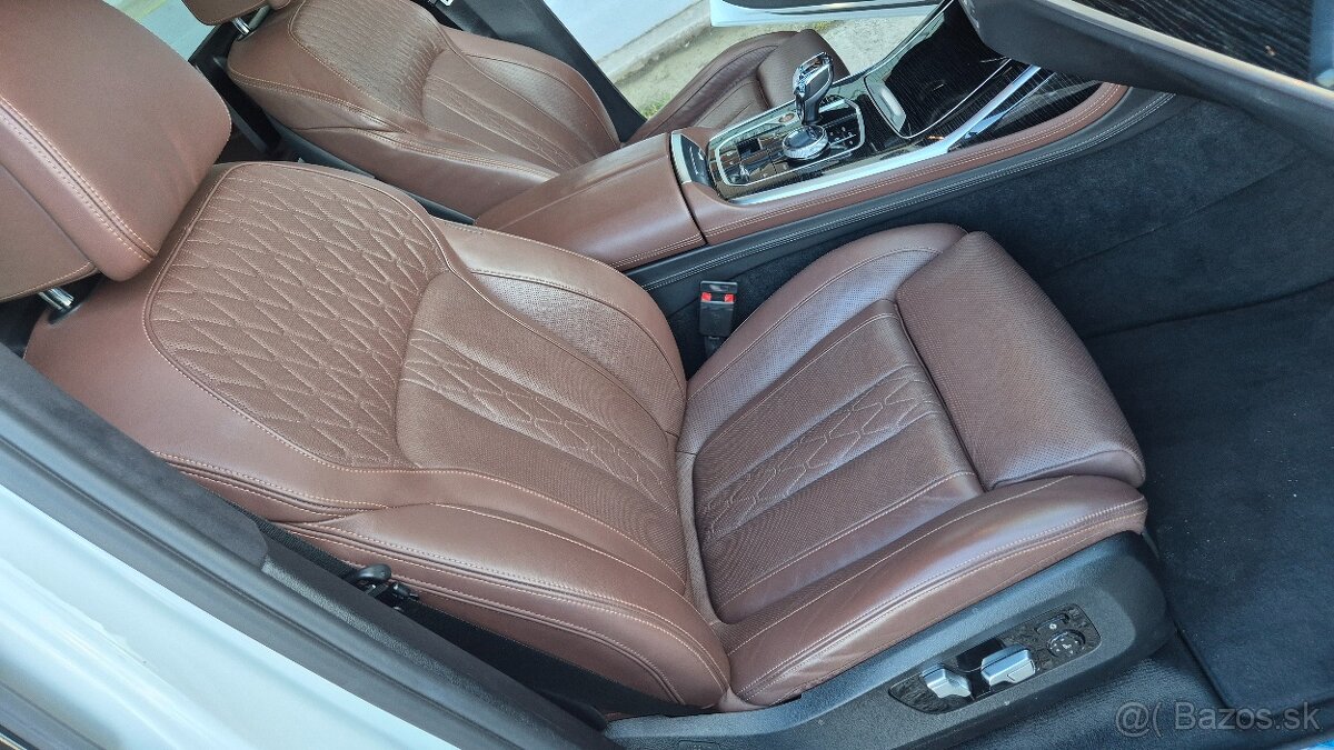 BMW X7 xDrive 30d AT M-PACKET 7M odpočet DPH - 13