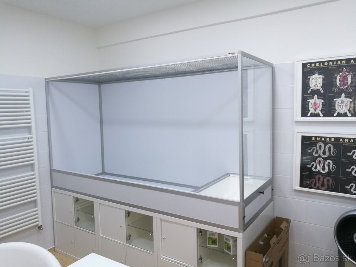 Voliery , Krmne pulty , Prepravne boxy - 13