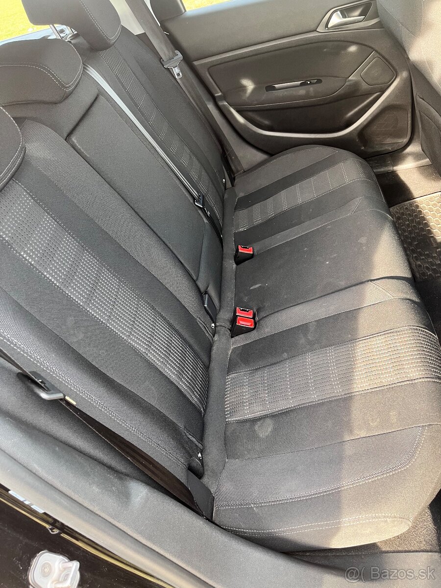 Peugeot 308SW 2,0 BluHDI - 13