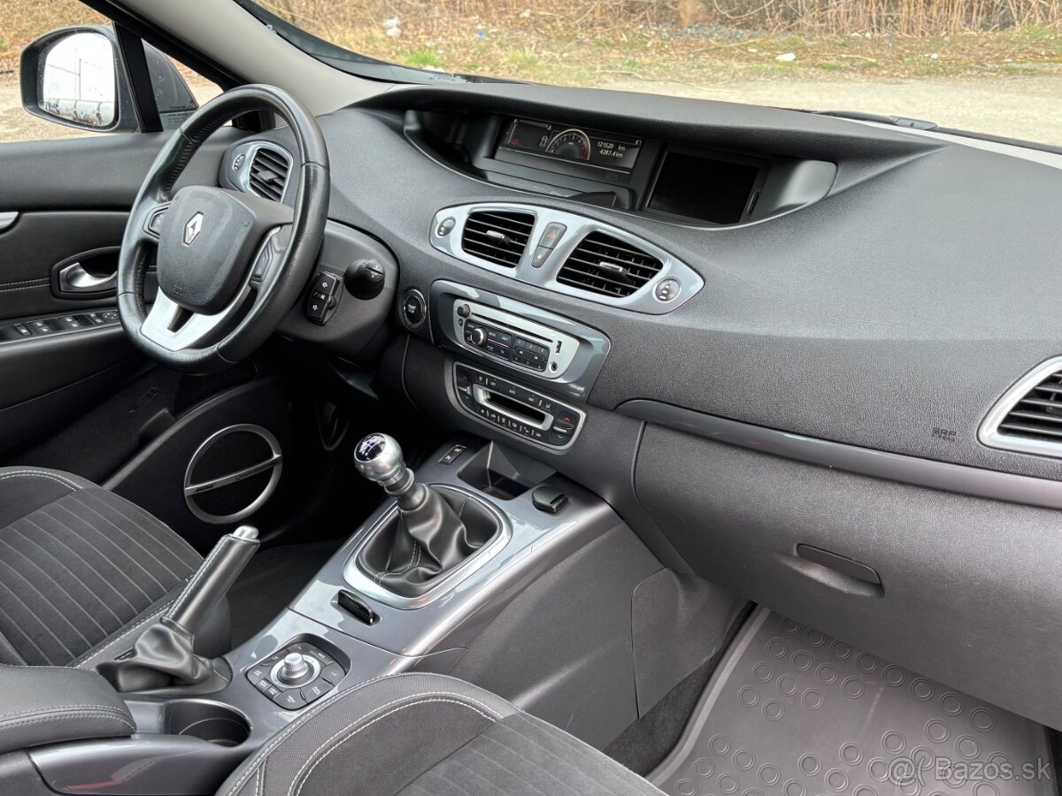 Renault Scenic XMOD 1.5dCi Bose - 13