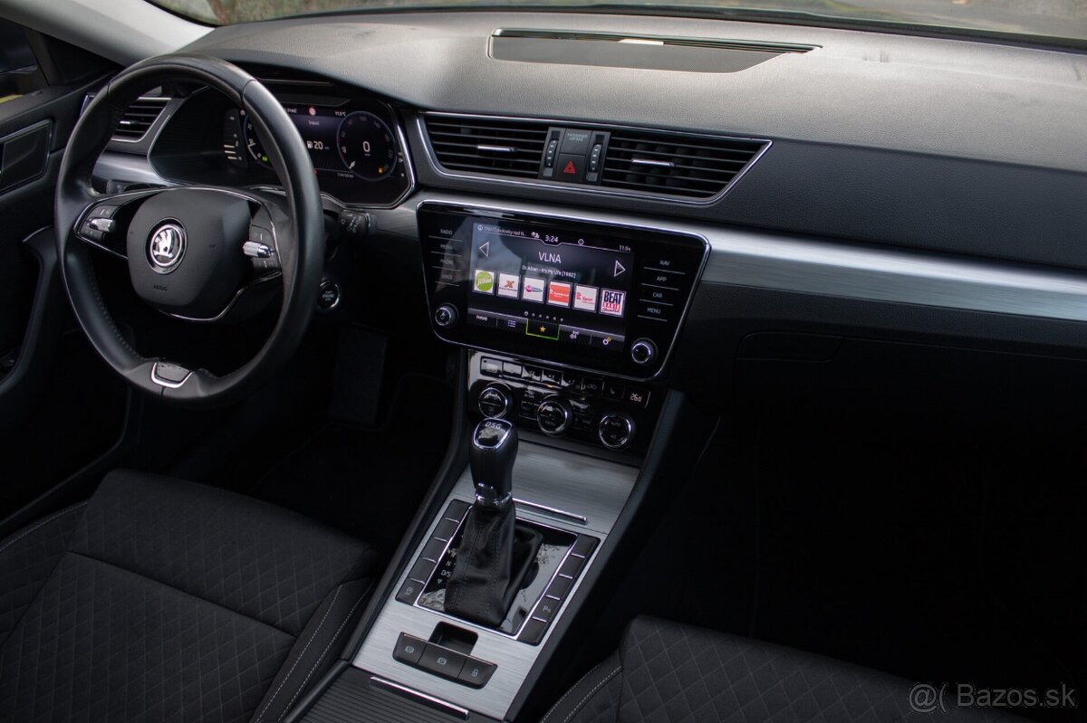 Škoda Superb Combi 2.0 TDI DSG - 13