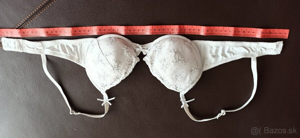 Posledné 3 kusy - Biele Podprsenky super stav - 13