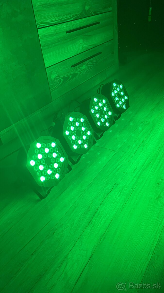 LED PAR RGB svetlá - 13