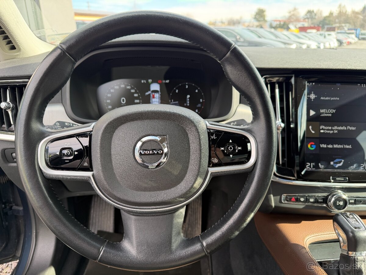 Volvo S90 D3 2.0L Drive-E Momentum Pro Geartronic - 13