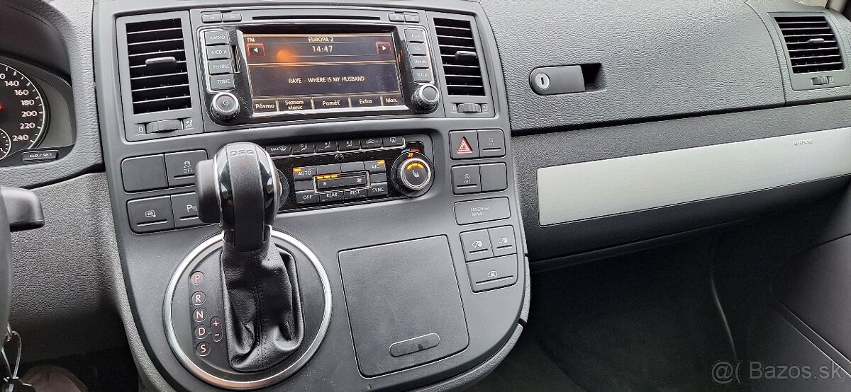Volkswagen Multivan 2.0 tdi Highline 7-miestny - 13