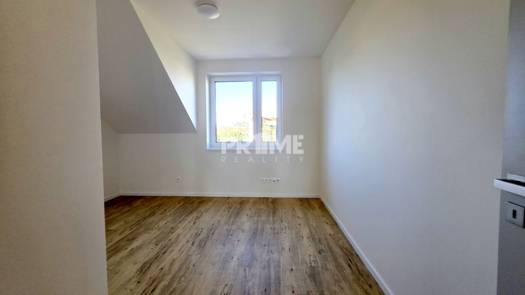 MODERNÝ 4i byt, PREDZÁHRADKA, TERASA, KLÍMA, PARKING, Granit – foto 8