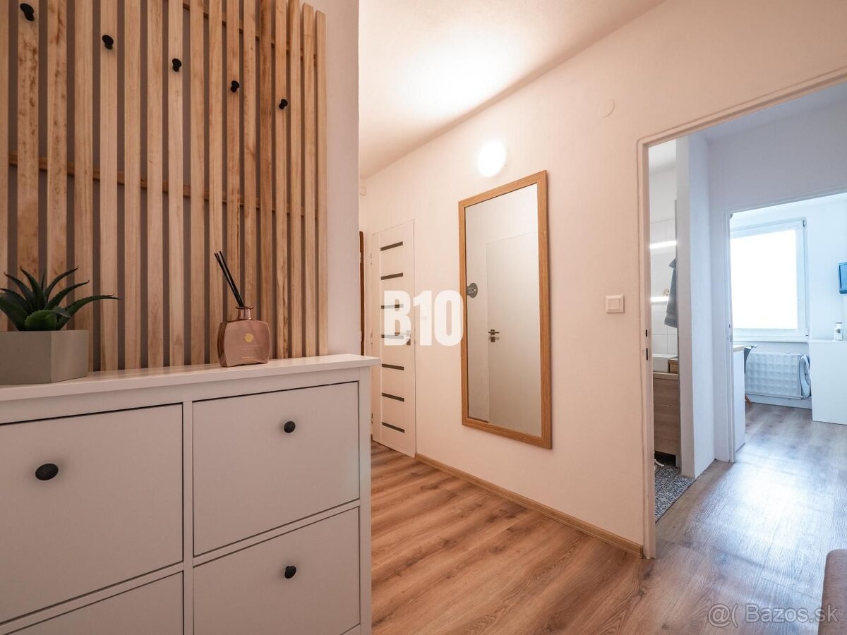 Veľký 2 izbový byt s balkónom na Chrenovej - 13