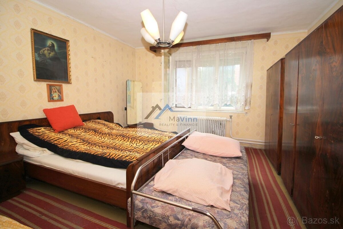 PREDAJ DOM s garážou a pozem. 1194m² v Rybanoch - 13