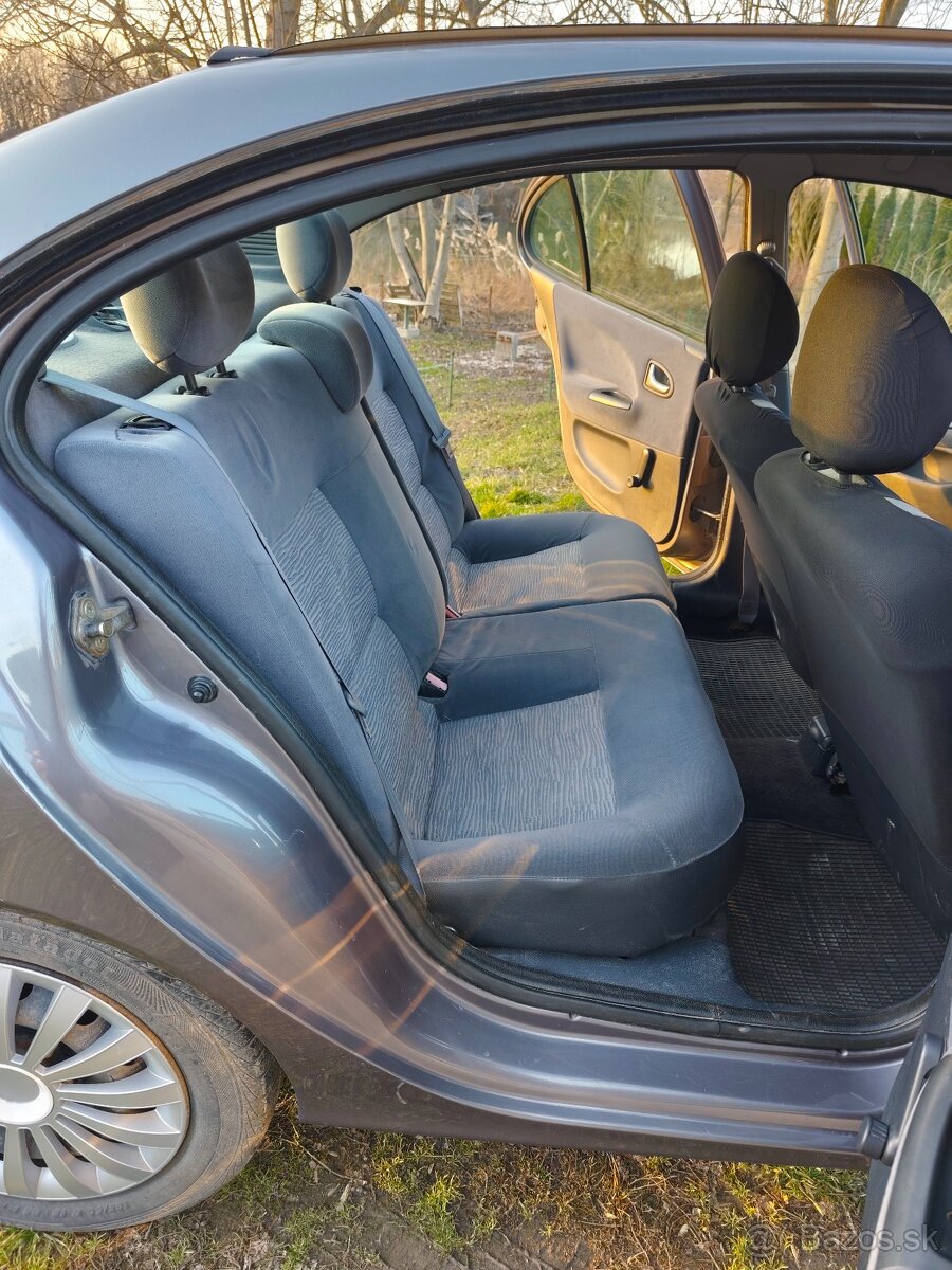 Renault Megane - 13