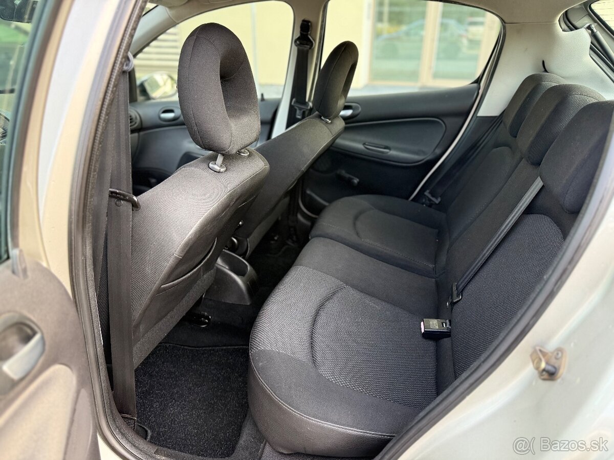 Peugeot 206 1.4 benzín 55kw - 13