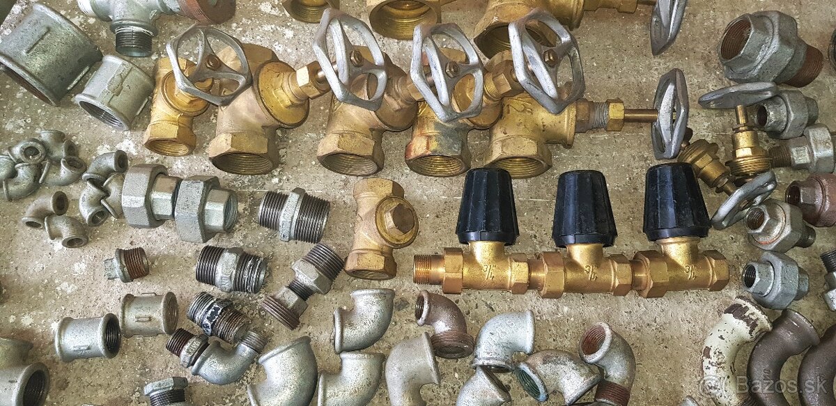 Vodoinštalatérsky materiál 1 - 13