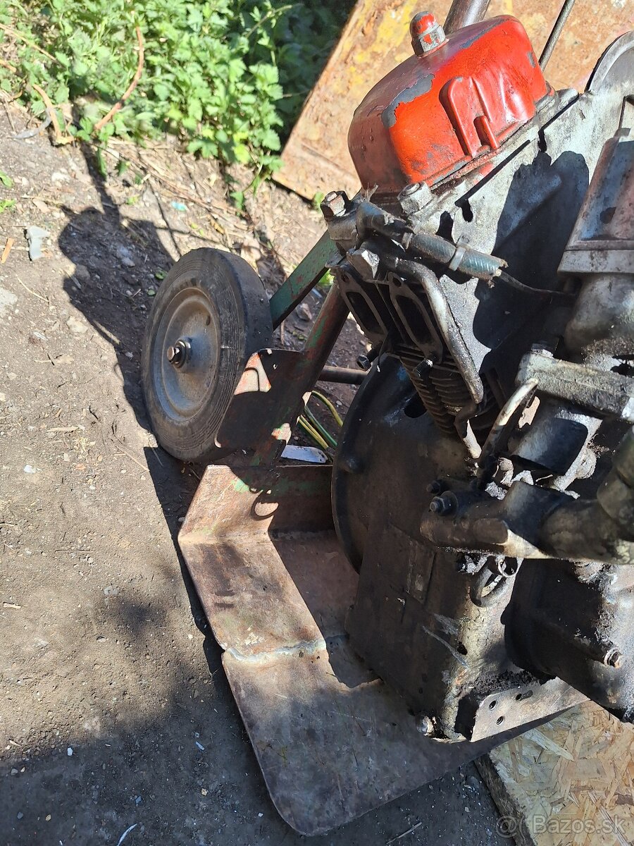 Motor z multikar 22 - 13