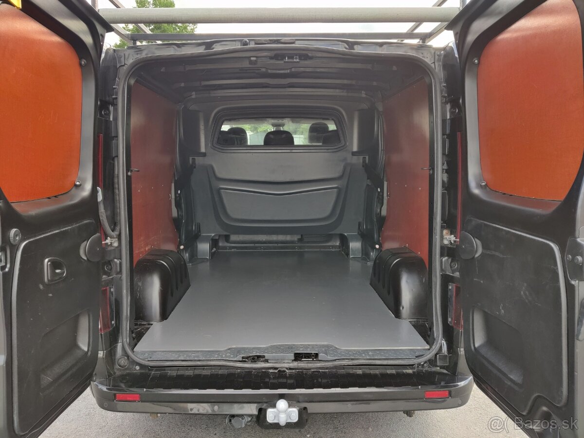 Opel Vivaro - 13