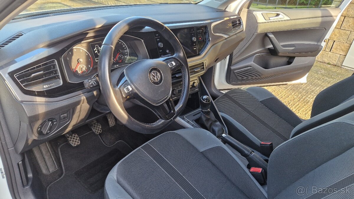 VW Polo VI 6, 2018, 1.0 TSI 70 kW, biela, benzín, Highline - 13