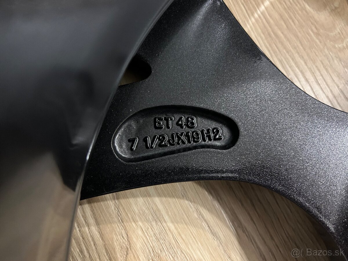 Originální alu kolesa R19 Škoda Octavia RS - 13