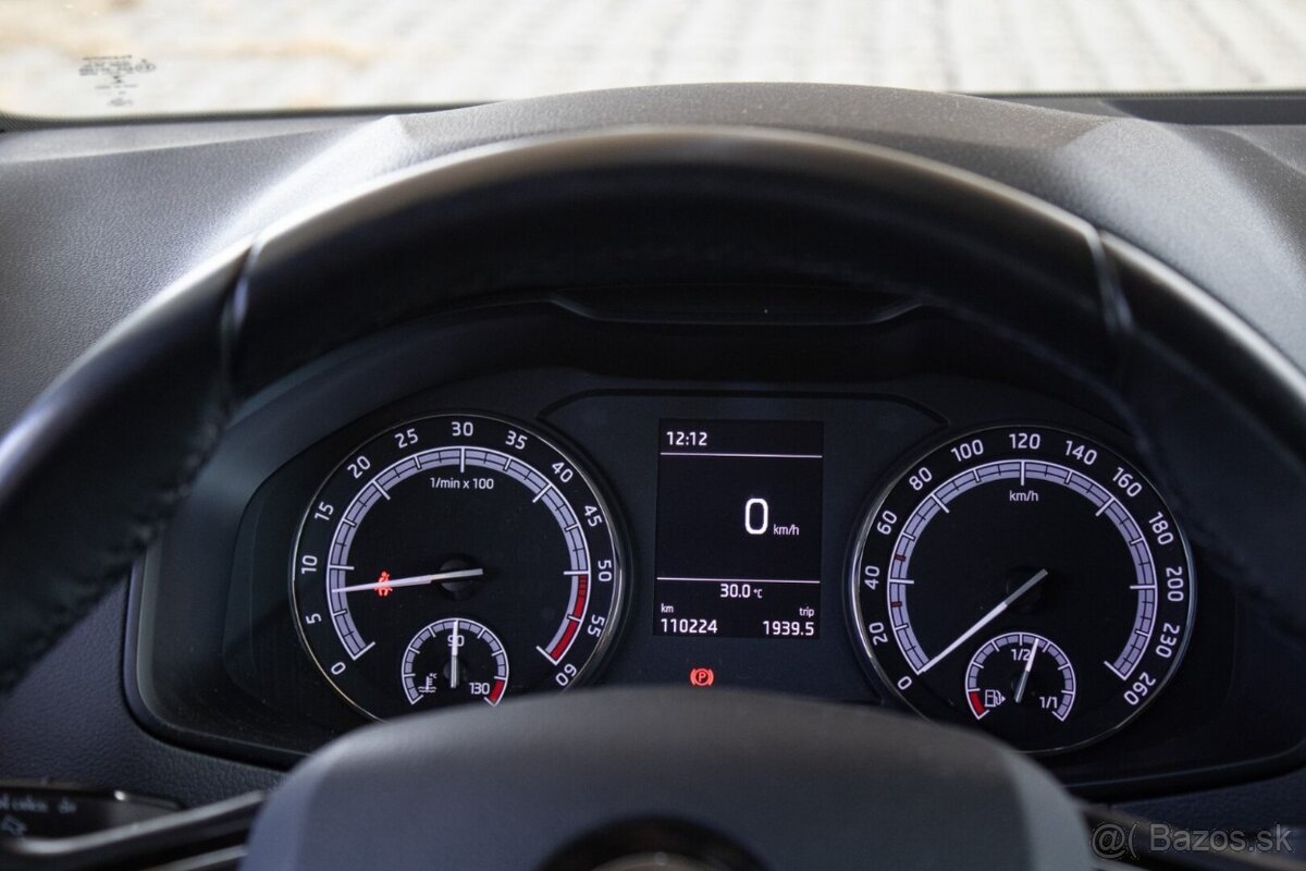 Škoda Karoq 1.6TDI Life M6 - 13