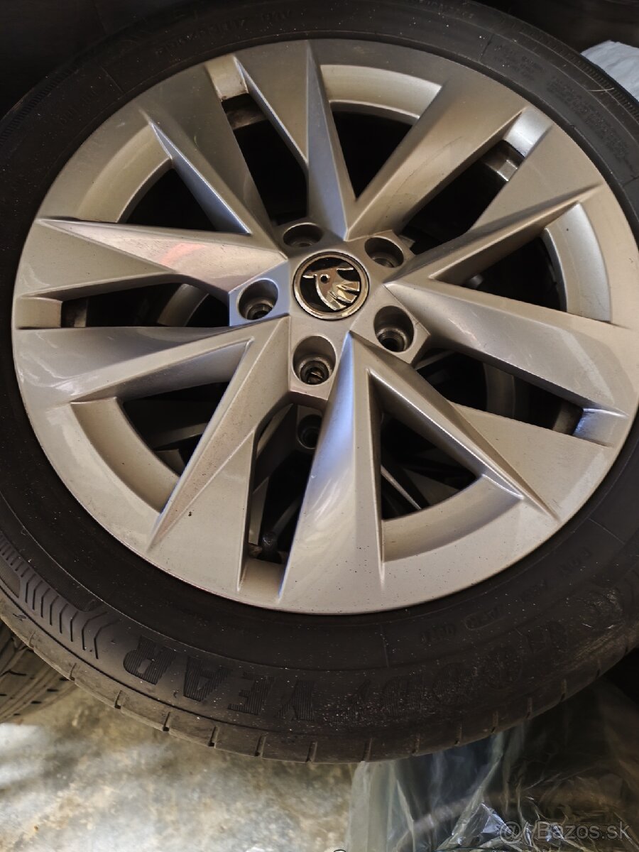 Škoda Octavia 4 -2022- Combi 2.0 TDI SCR Style DSG - 13