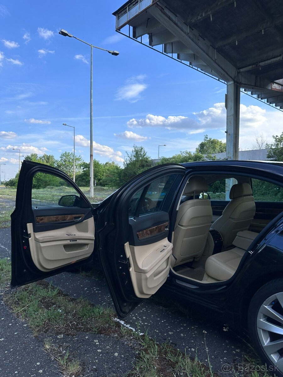 BMW 730d xDrive F01 2013 - 13