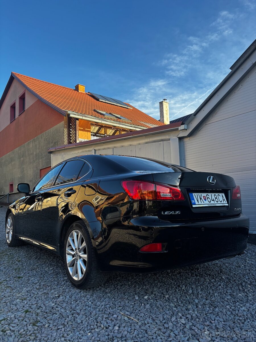 Náhradné diely Lexus IS220d - 13