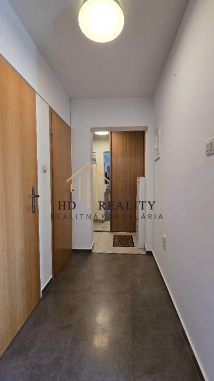 HD REALITY, Ponúka na Predaj 3-izbový apartmán s veľkou tera - 13