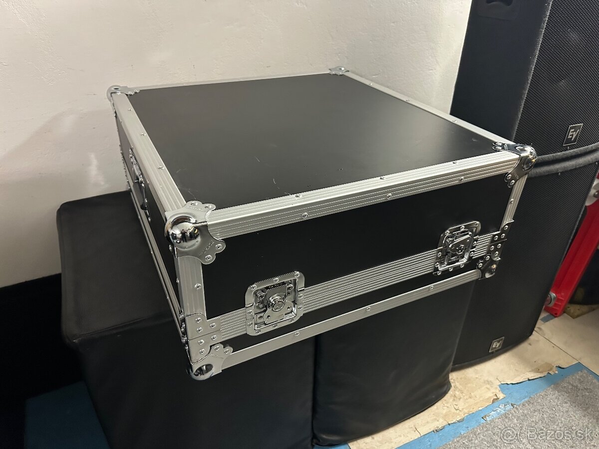 BEHRINGER COMPACT x32 - 13