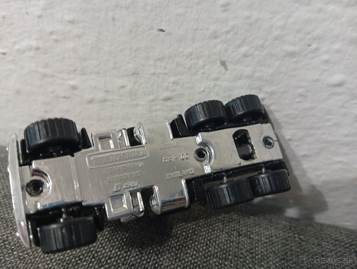 4x Matchbox Ťahač, Kenworth, DAF - 13