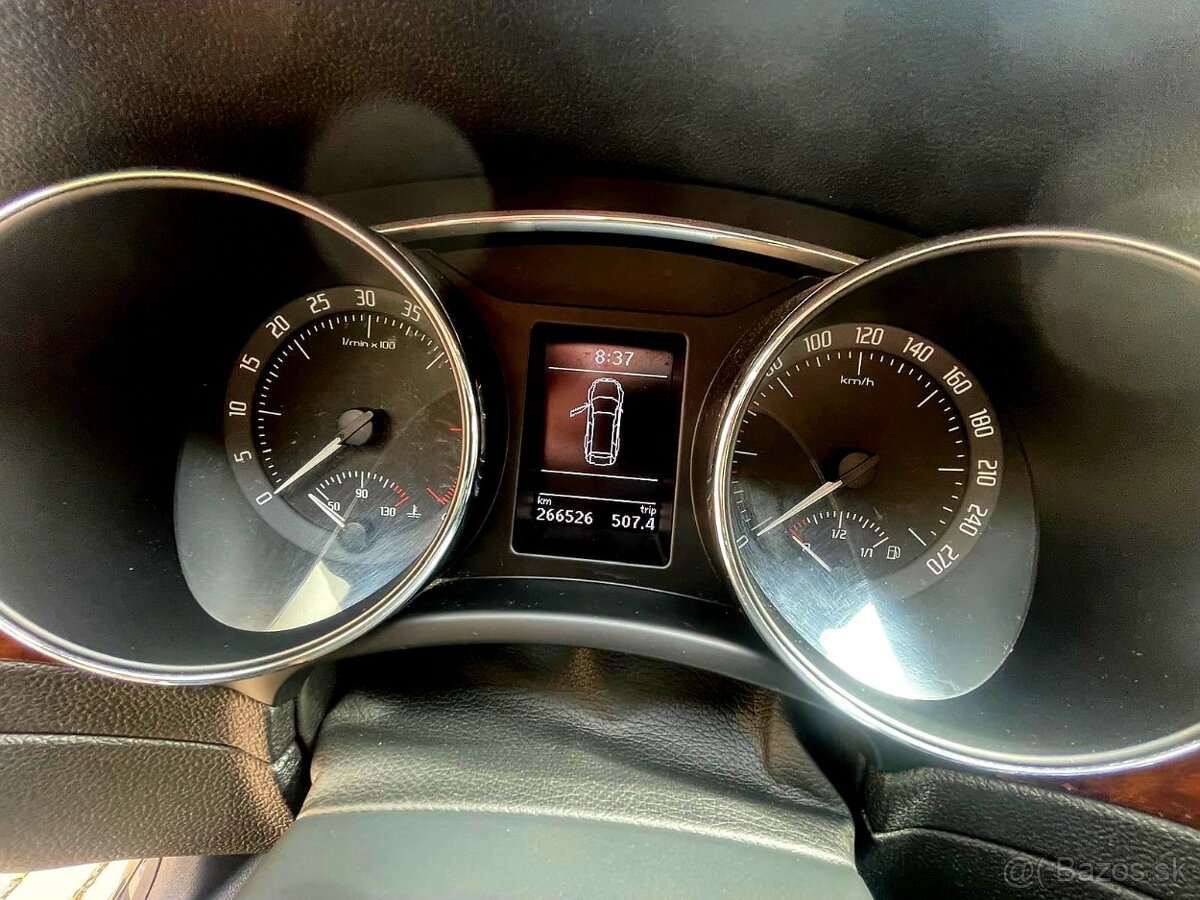 Predám Škoda superb - 13