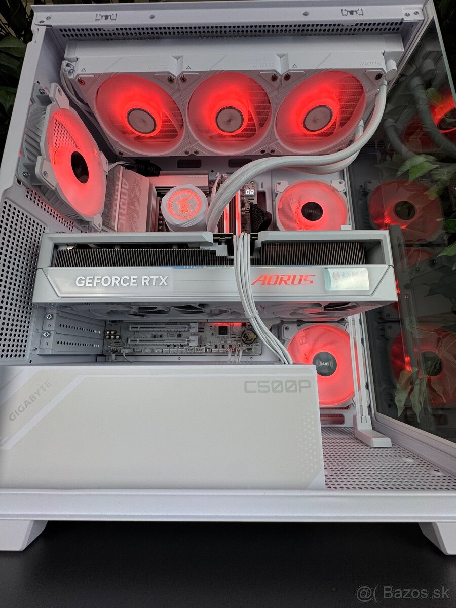 ☑️ Ryzen 7 9800X3D / RTX 5090 / 64GB RAM / 24M Zár - 13