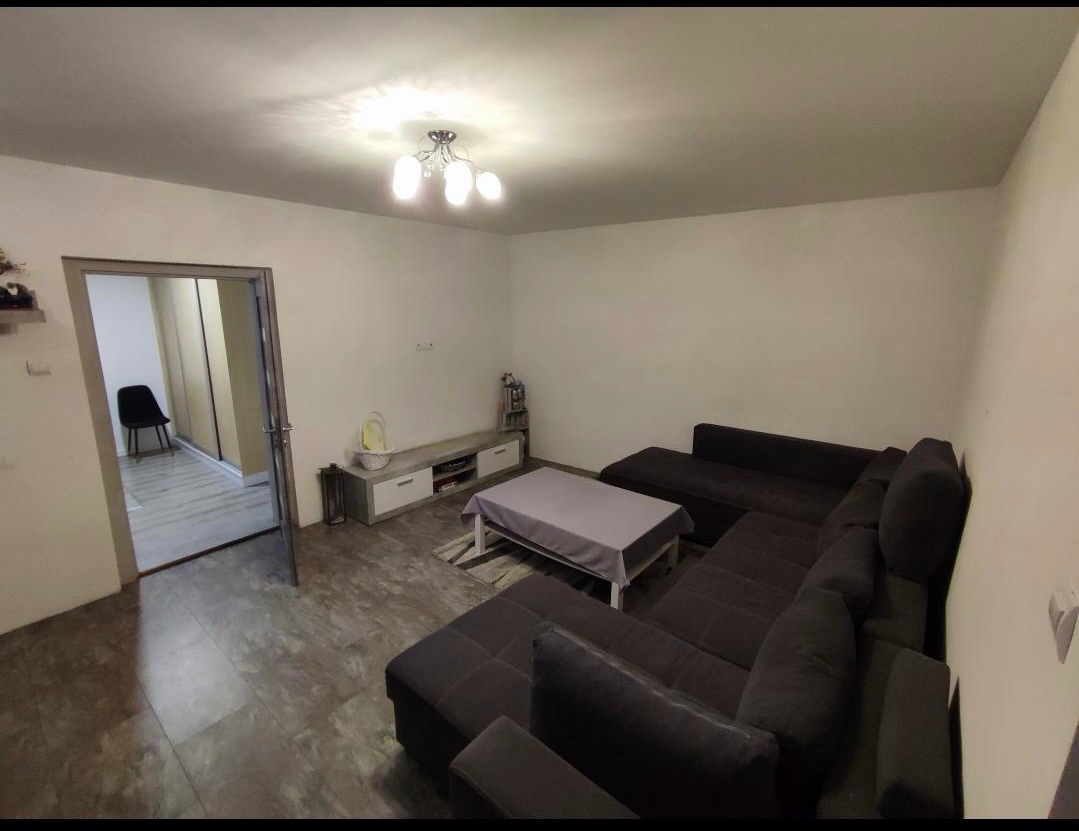 Rodinny dom s veľkým pozemkom vo Veľkej Ide - 13