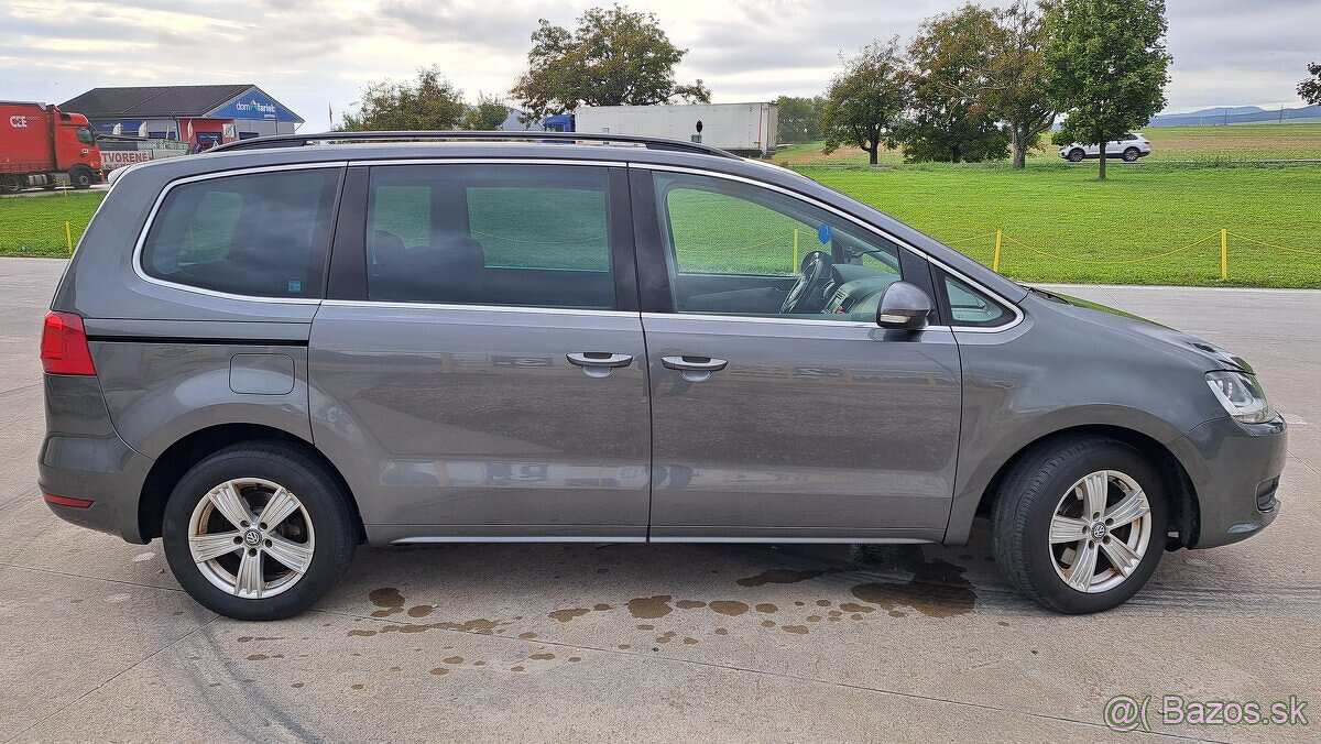 VW Sharan 2.0TDi CR 103kW Comfortline 7miest - 13
