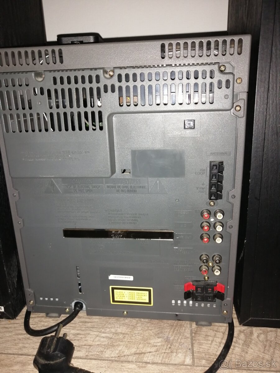 Bluetooth GRUNDIG Hifi systém - 13