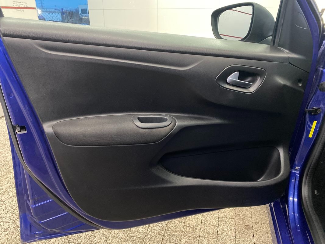 Citroen C-Elysee 1.6 Blue HDI Best Collection - 13