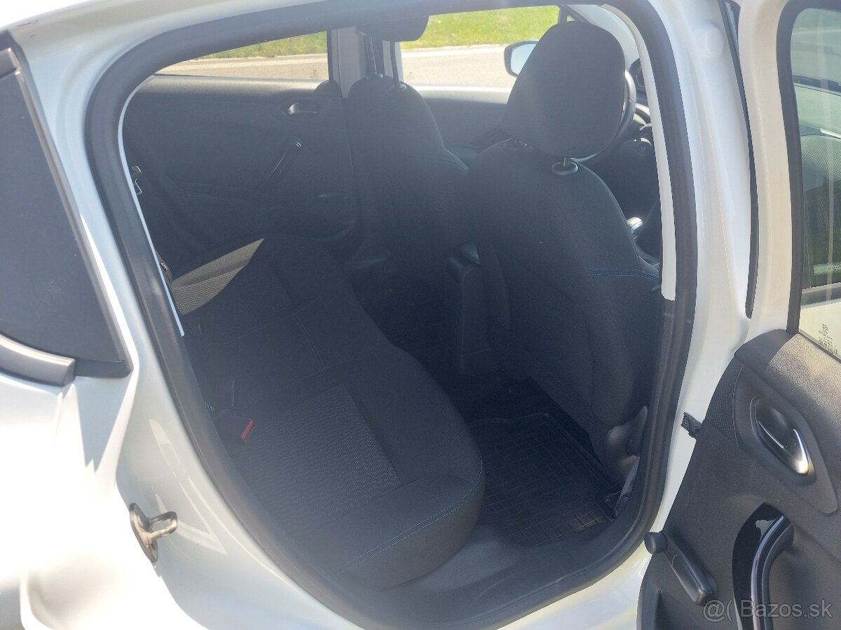 Peugeot 208 1.2 PureTech STYLE - 13
