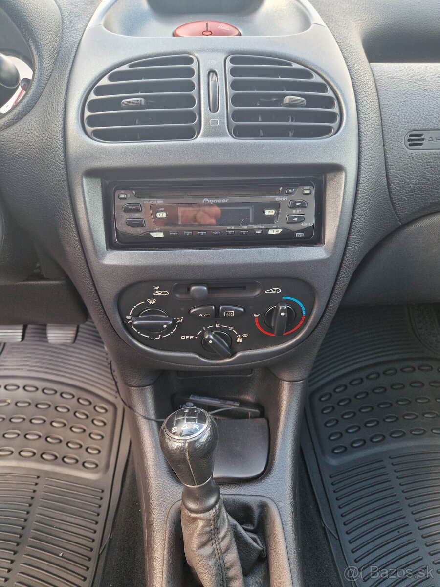 Peugeot 206 SW 1.4 16V - 13