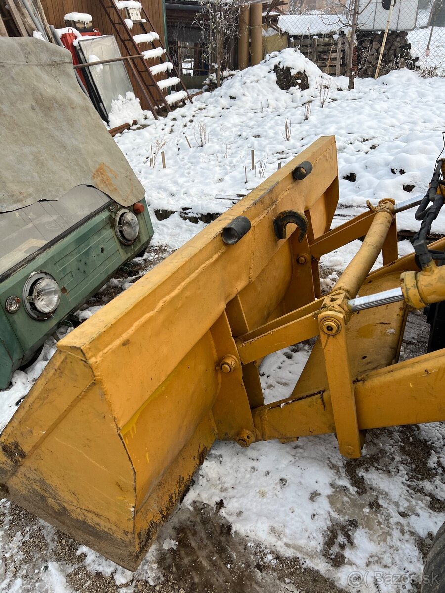 FORD 550 – traktorbager, rýpadlo-nakladač – - 13
