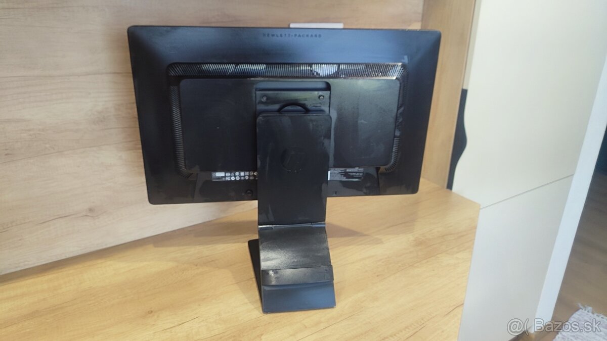 Monitor HP E231 – FULL HD – ako nový - 13