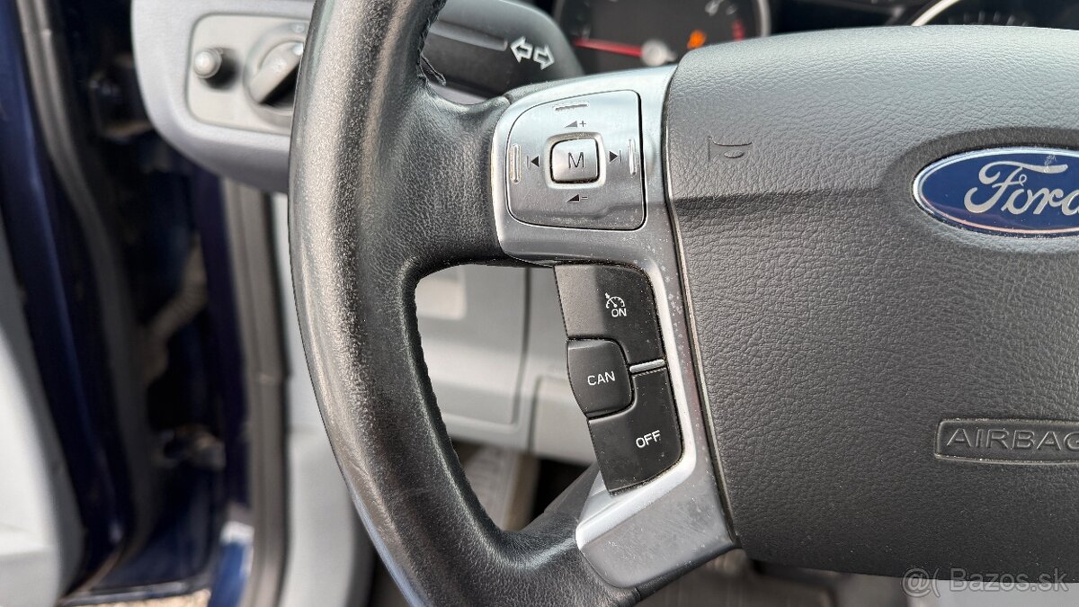 Ford S-Max 2.0 TDCi Trend - 13